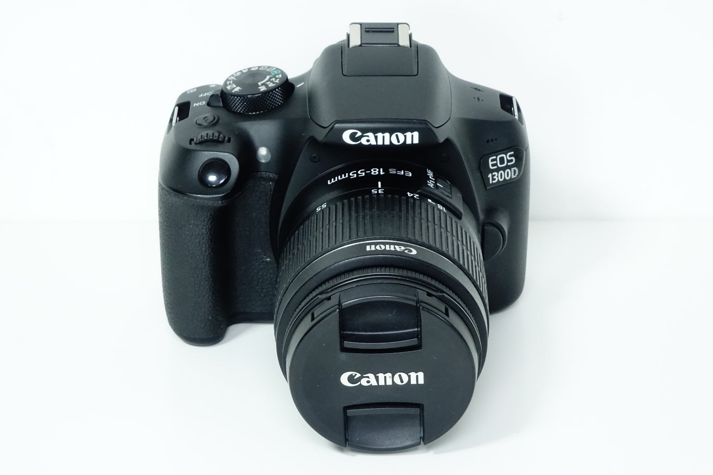 Canon EOS 1300D Reflex Obiettivo 18-55 III + ZAINO - Garanzia 12 mesi - 5607 SCATTI