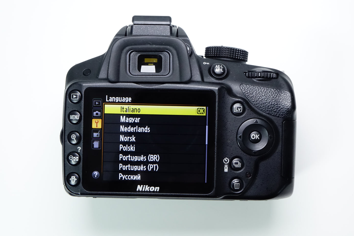 Nikon D3200 Body Reflex DSLR SOLO CORPO - 7791 SCATTI - Garanzia 12 mesi