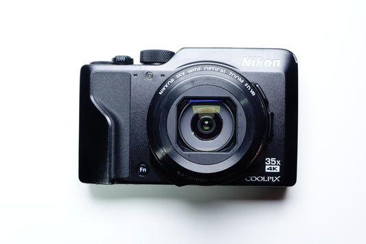 Nikon Coolpix A1000 Compatta Nera 16MP + Borsa - Garanzia 12 Mesi