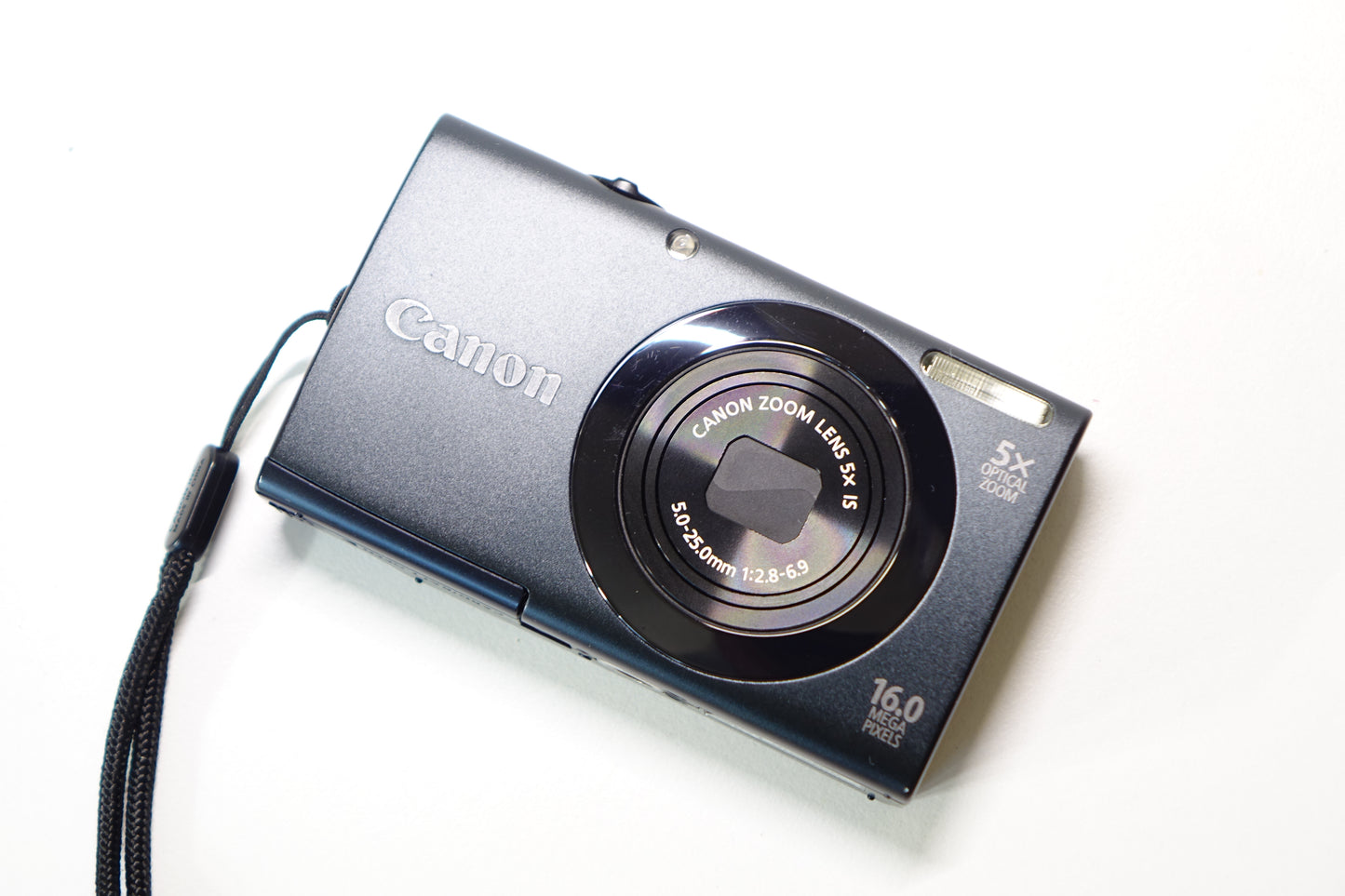 Canon PowerShot A3400 IS 16MP Nera Fotocamera Digicam SD 8GB + Custodia - Garanzia 12 mesi