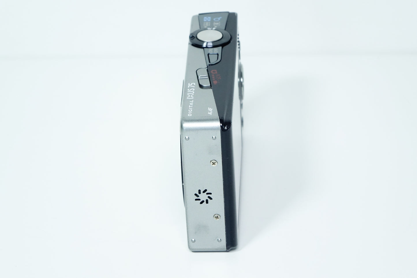 Canon IXUS 75 Fotocamera Compatta CCD Argento - Per Ricambi o Riparazioni