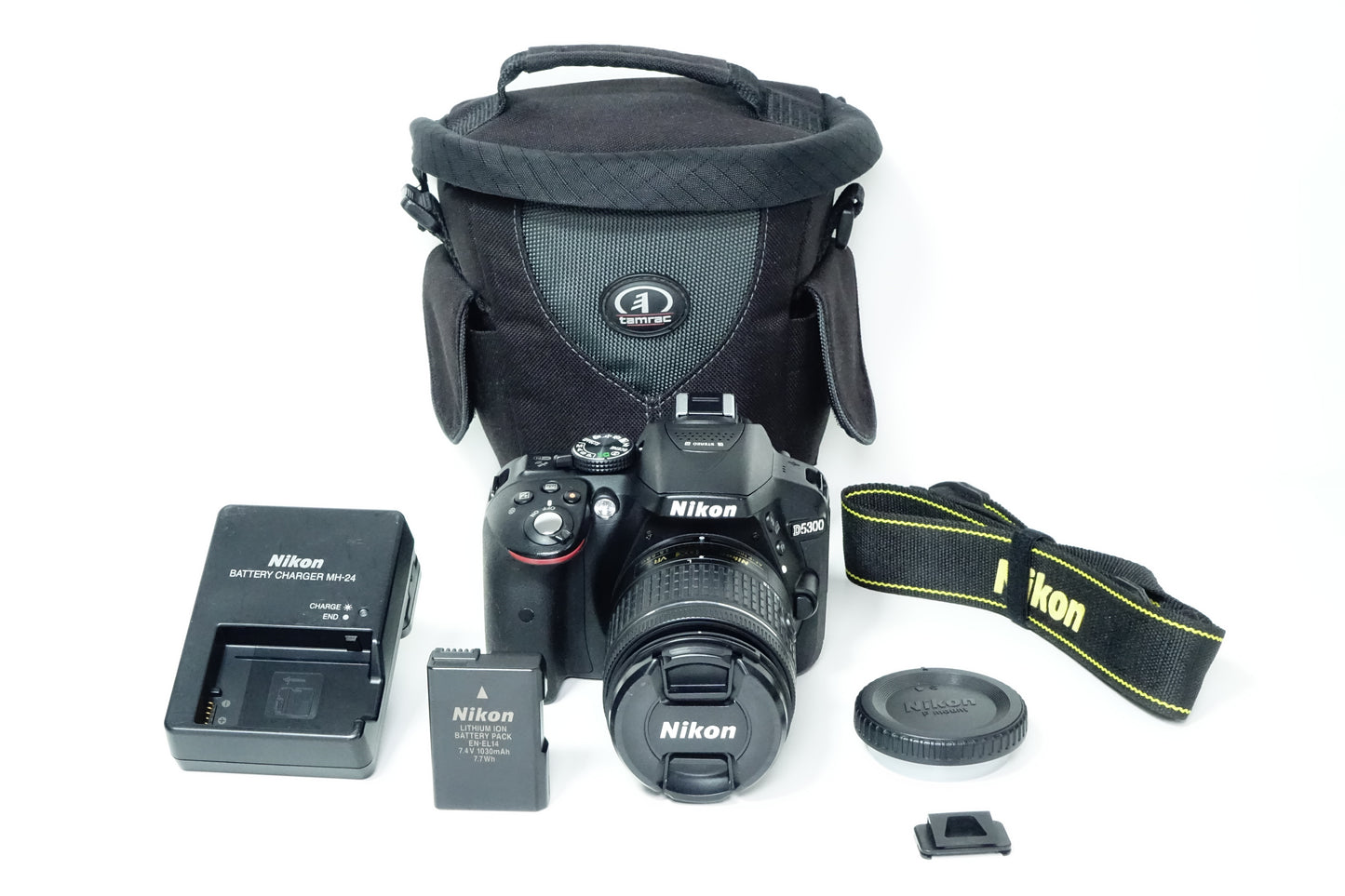 Nikon D5300 Obiettivo AF-P 18-55mm VR + Borsa - 1669 SCATTI - Garanzia 12 mesi