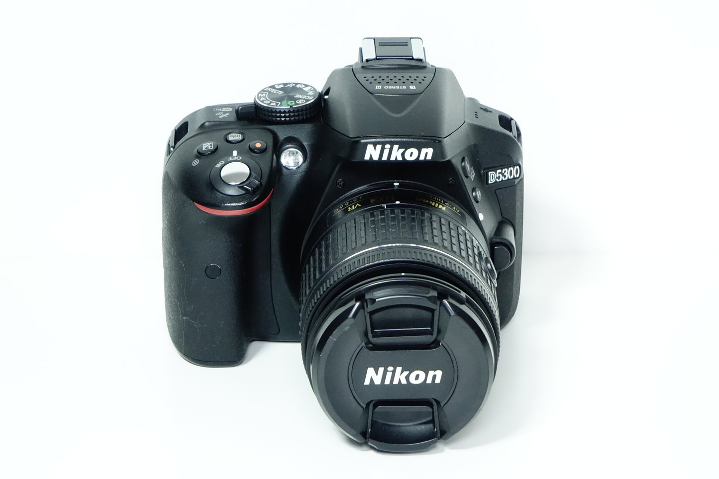 Nikon D5300 Obiettivo AF-P 18-55mm VR + Borsa - 1669 SCATTI - Garanzia 12 mesi