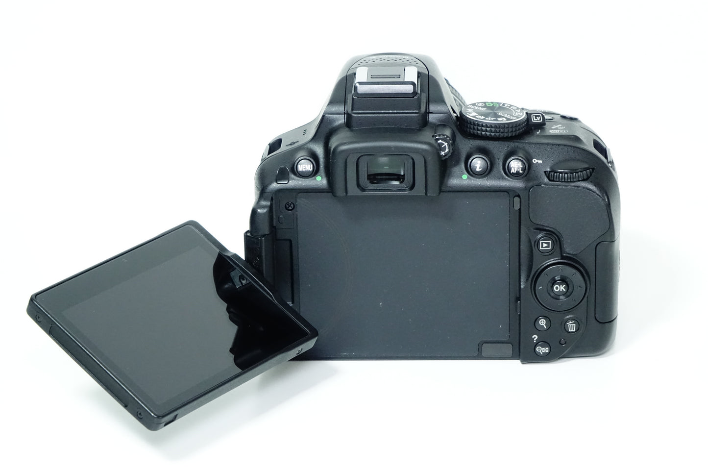 Nikon D5300 Obiettivo AF-P 18-55mm VR + Borsa - 1669 SCATTI - Garanzia 12 mesi