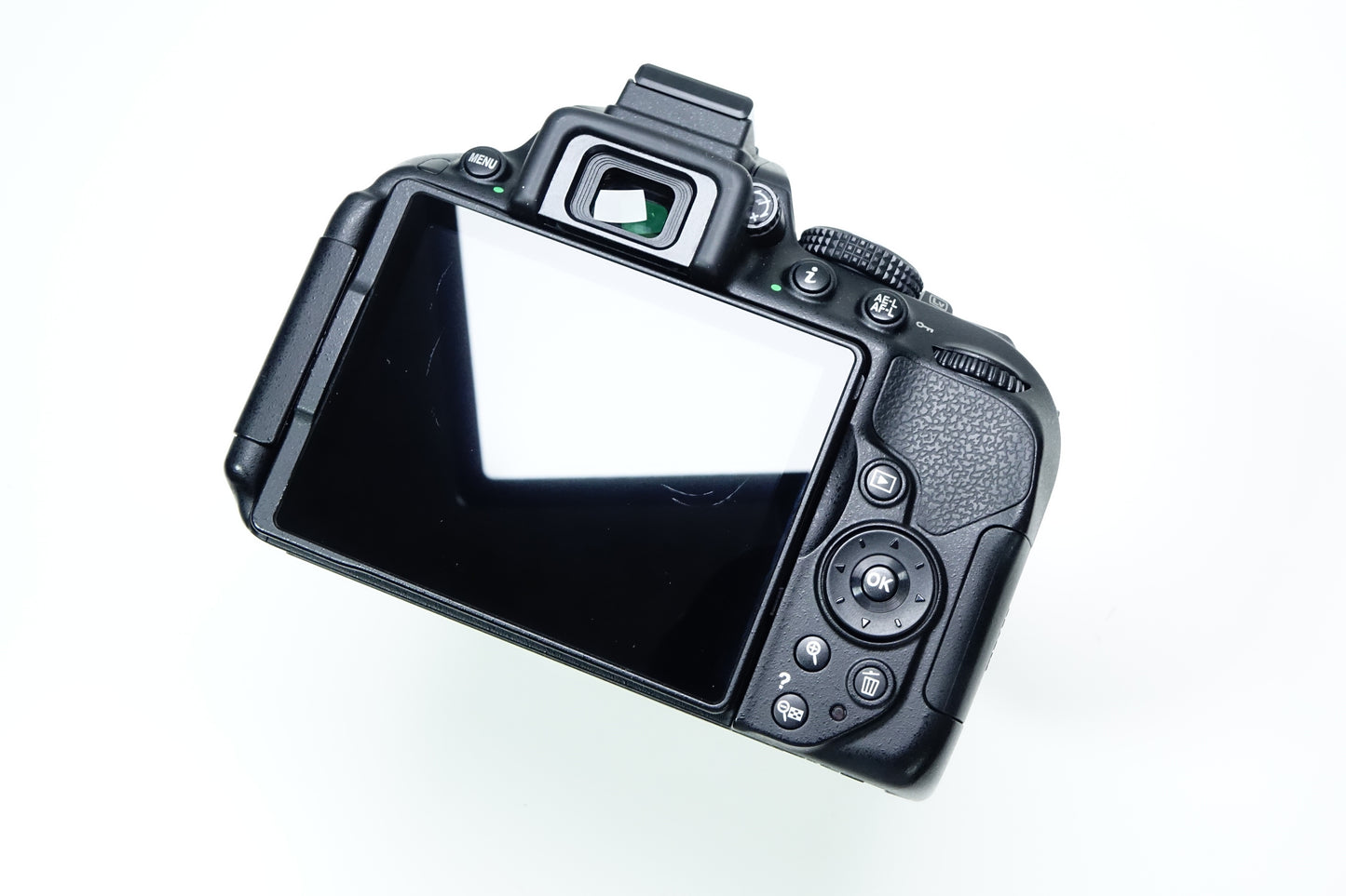 Nikon D5300 Obiettivo AF-P 18-55mm VR + Borsa - 1669 SCATTI - Garanzia 12 mesi