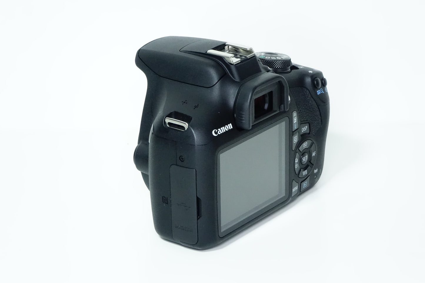 Canon EOS 2000D Reflex Solo Corpo Body 3162 SCATTI - Garanzia 12 mesi