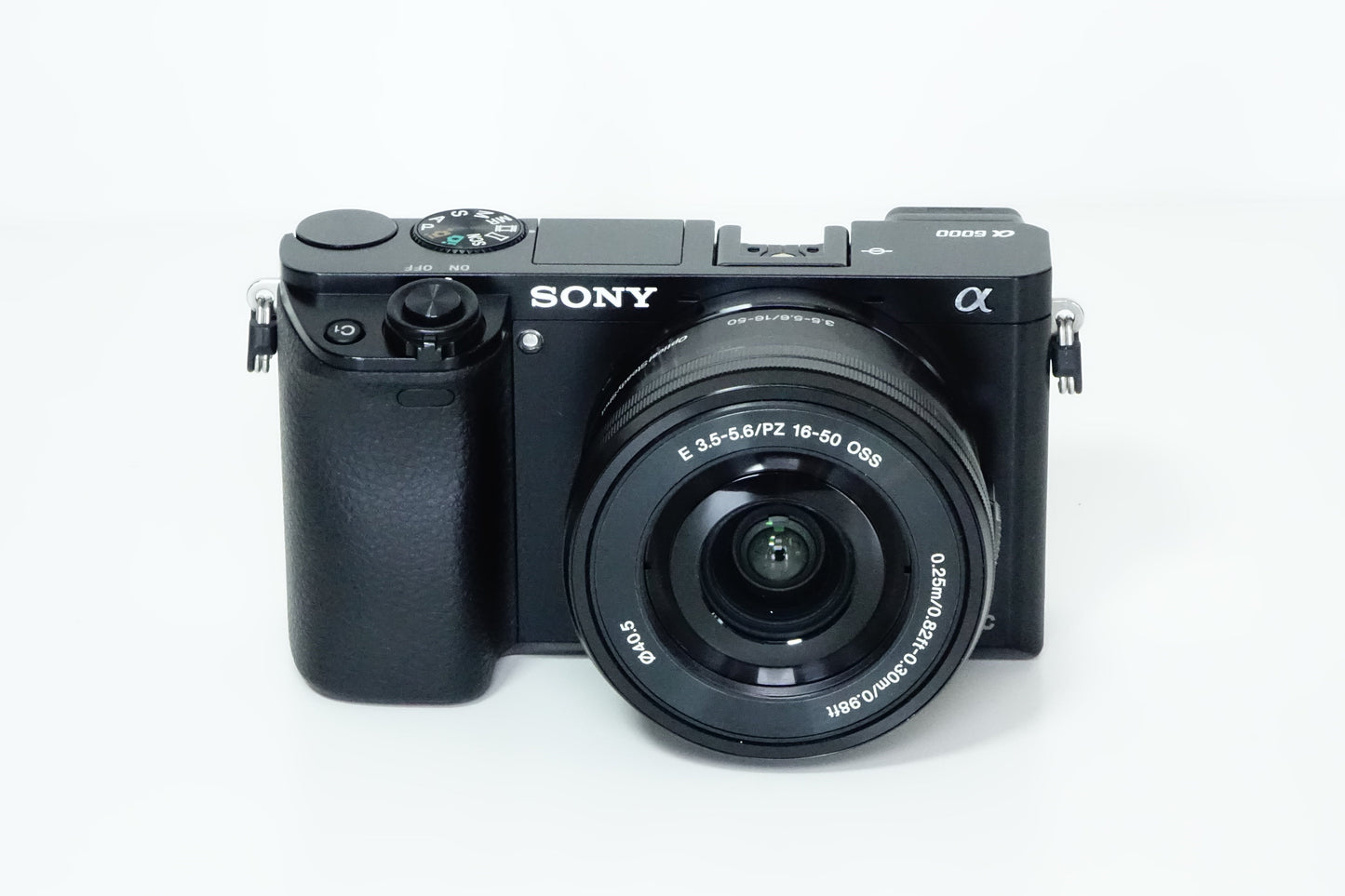 Sony Alpha A6000 Obiettivo 16-50mm OIS PZ Borsa 463 SCATTI - Garanzia 12 mesi