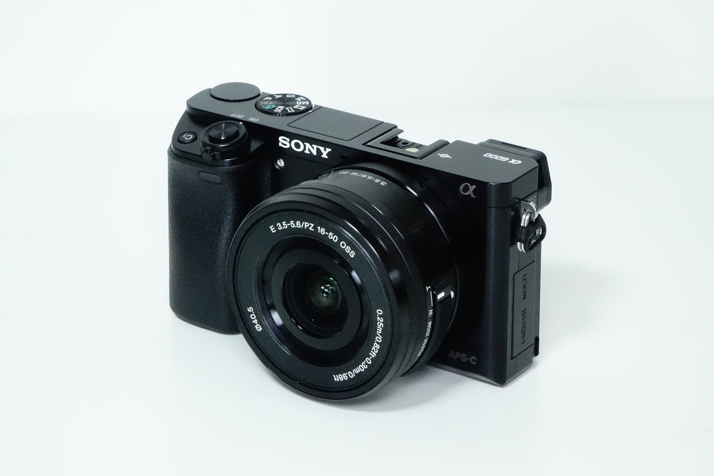 Sony Alpha A6000 Obiettivo 16-50mm OIS PZ Borsa 463 SCATTI - Garanzia 12 mesi