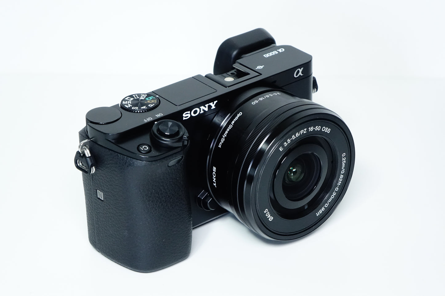Sony Alpha A6000 Obiettivo 16-50mm OIS PZ Borsa 463 SCATTI - Garanzia 12 mesi