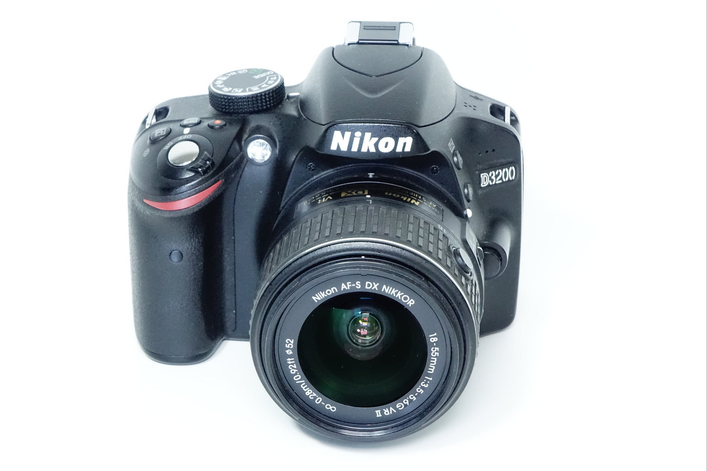 Nikon D3200 Obiettivo Nikkor 18-55mm G VR II + BORSA, Treppiedi - Garanzia 12 mesi