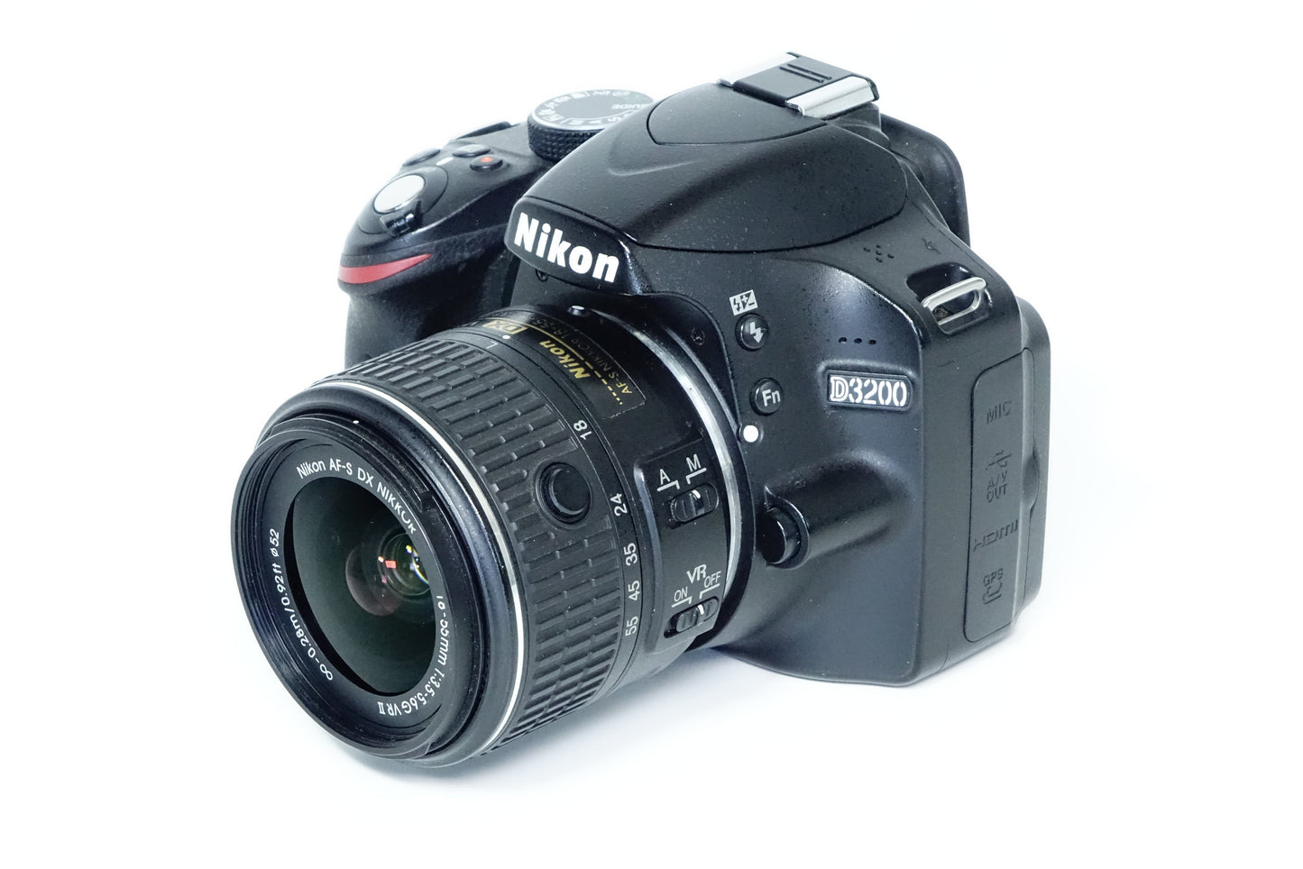 Nikon D3200 Obiettivo Nikkor 18-55mm G VR II + BORSA, Treppiedi - Garanzia 12 mesi