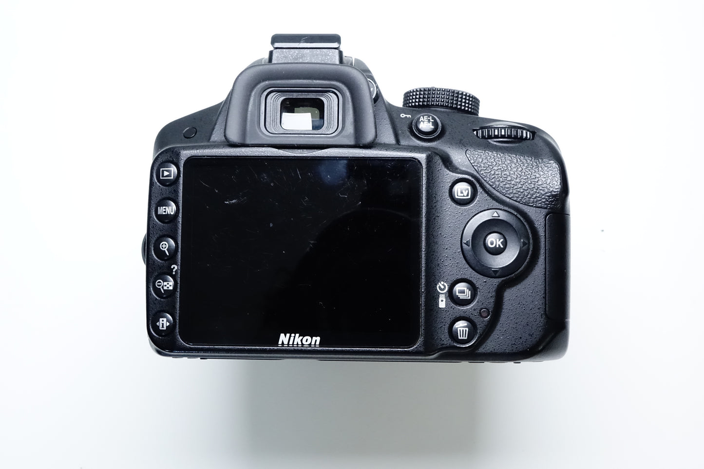 Nikon D3200 Obiettivo Nikkor 18-55mm G VR II + BORSA, Treppiedi - Garanzia 12 mesi