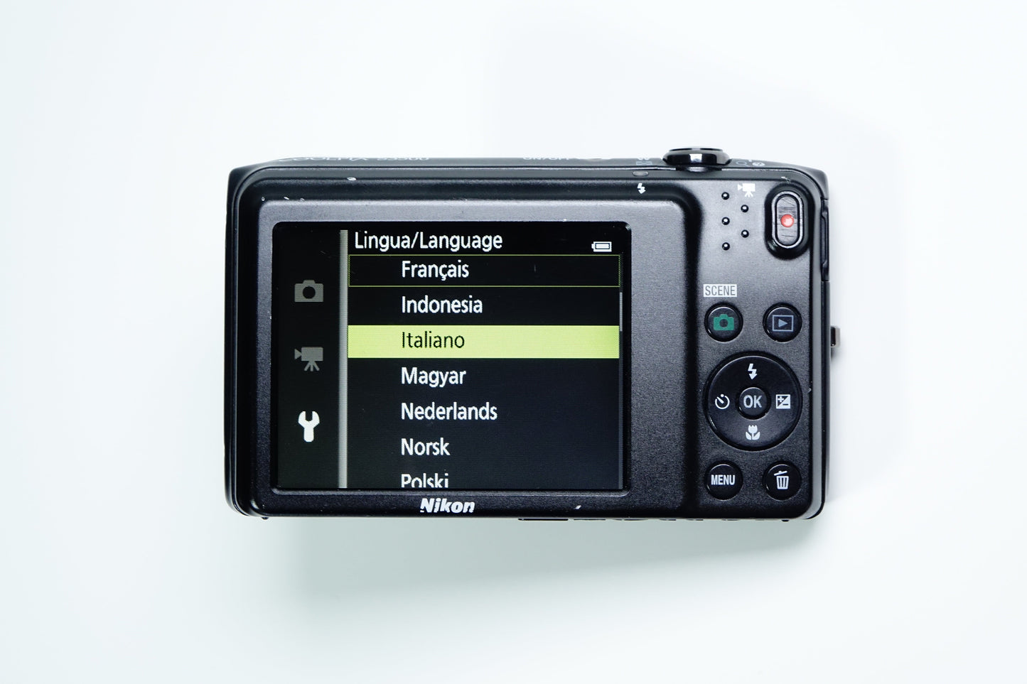 Nikon S3500 Compatta CCD Nera + SD 4GB, Custodia - GARANZIA 12 MESI