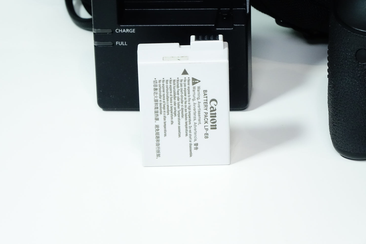 Canon EOS 600D Kit 18-55mm IS II + Borsa, SD -Garanzia 12 mesi -6979 SCATTI