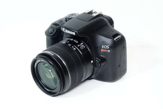 Canon 1300D Rebel T6 Obiettivo 18-55mm SD 128GB Garanzia 12 mesi 5037 SCATTI