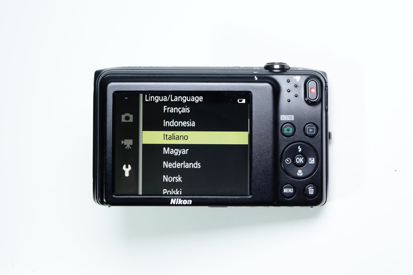 Nikon Coolpix S3500 Nera Compatta 20,1MP + Custodia, SD 1GB - GARANZIA 12 MESI