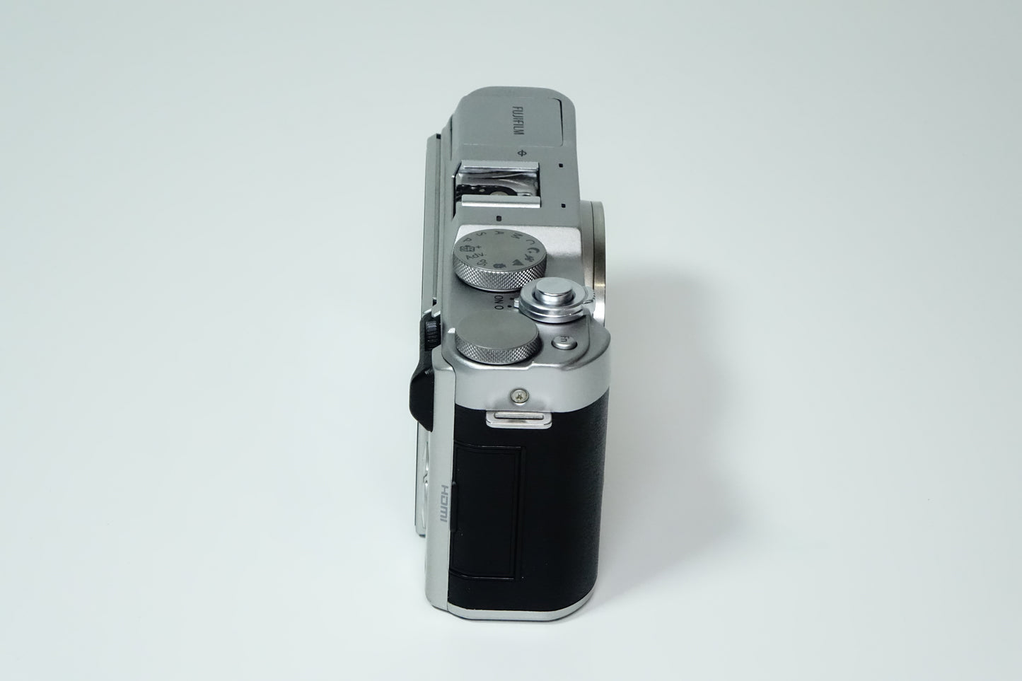 Fujifilm X-A3 XA3 Fotocamera Mirrorless Argento 24,2MP - GARANZIA 12 MESI
