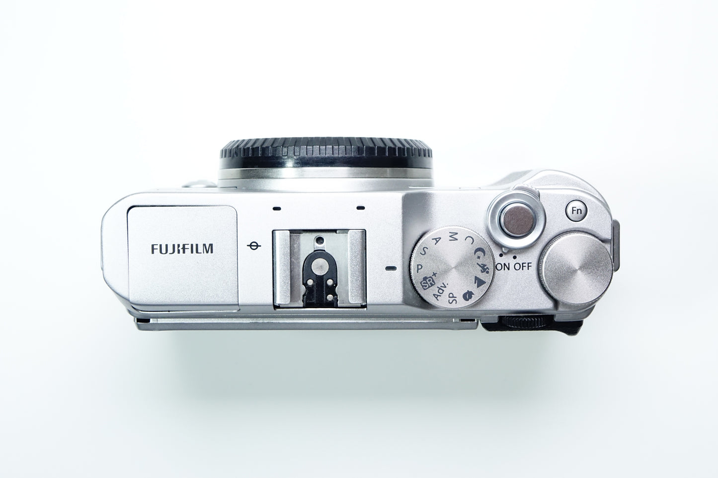 Fujifilm X-A3 XA3 Fotocamera Mirrorless Argento 24,2MP - GARANZIA 12 MESI