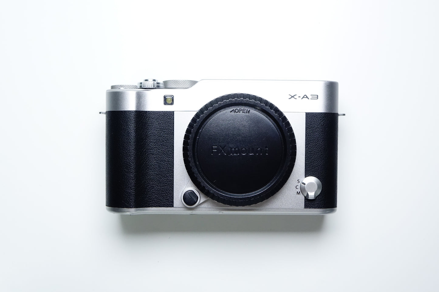 Fujifilm X-A3 XA3 Fotocamera Mirrorless Argento 24,2MP - GARANZIA 12 MESI