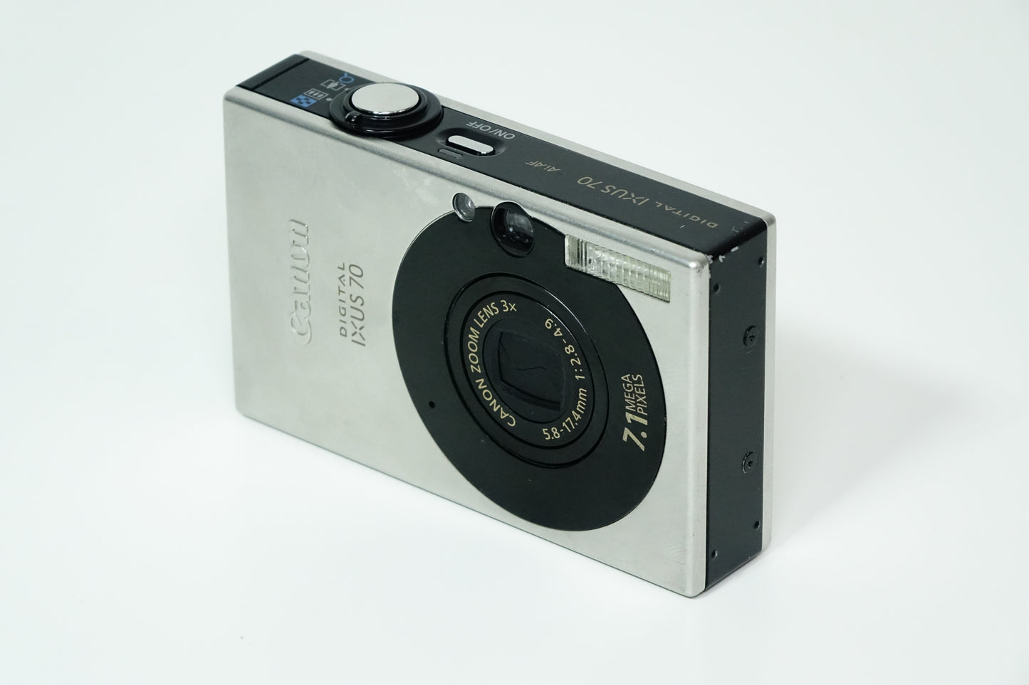 Canon Digital IXUS 70 AiAf Compatta 7.1MP Argento + SD - GARANZIA 12 MESI
