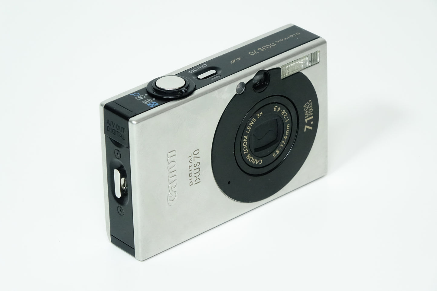 Canon Digital IXUS 70 AiAf Compatta 7.1MP Argento + SD - GARANZIA 12 MESI