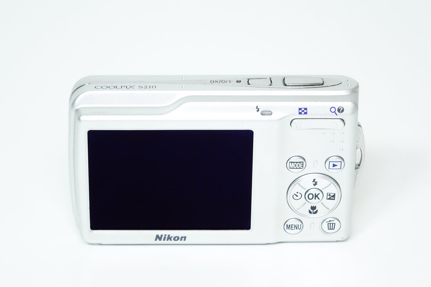 Nikon Coolpix S210 8MP Fotocamera Compatta Argento + SD - GARANZIA 12 MESI