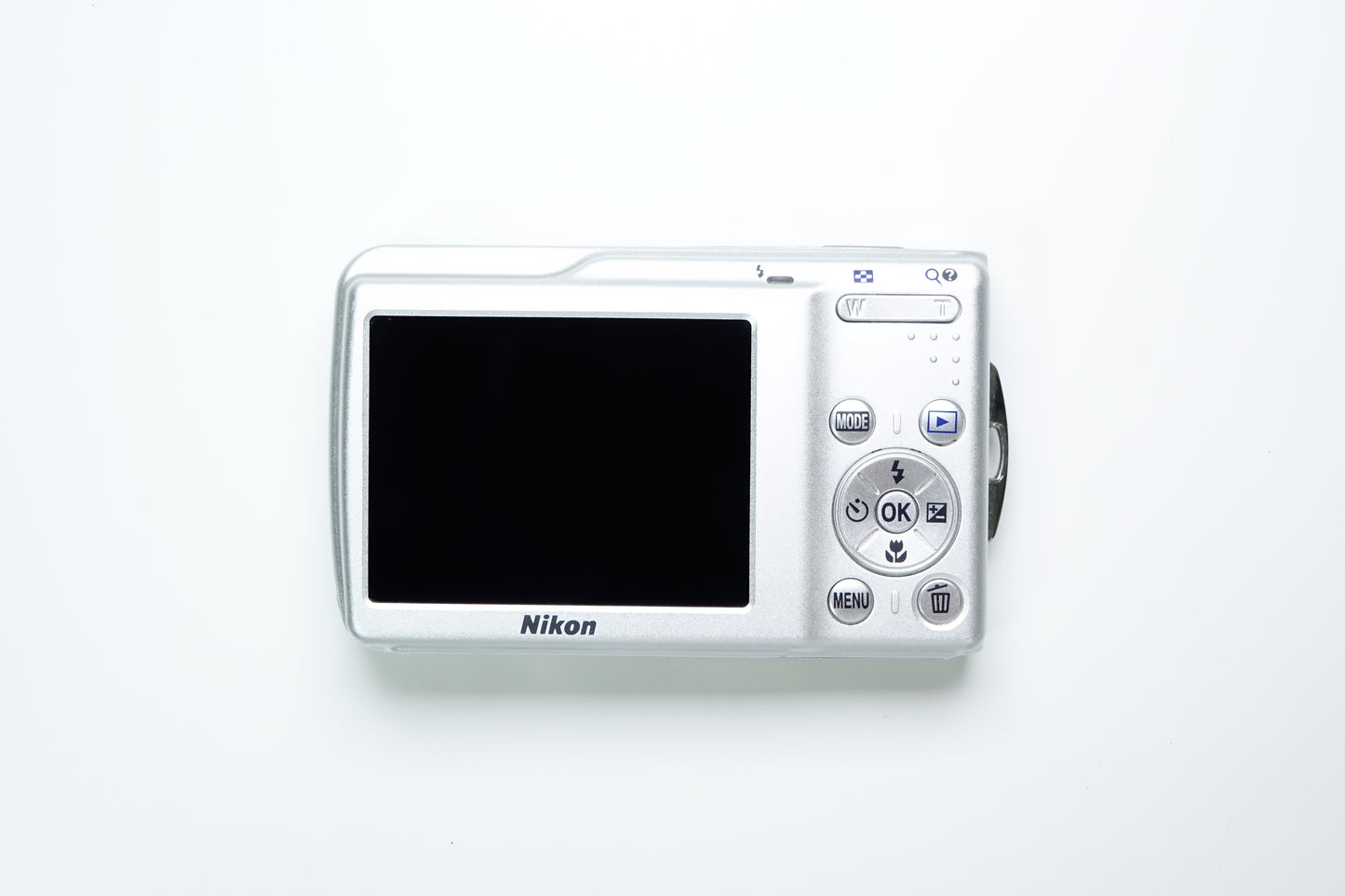 Nikon Coolpix S210 8MP Fotocamera Compatta Argento + SD - GARANZIA 12 MESI
