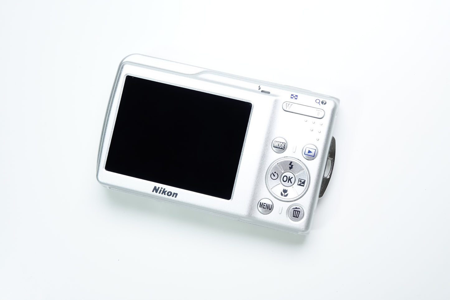 Nikon Coolpix S210 8MP Fotocamera Compatta Argento + SD - GARANZIA 12 MESI