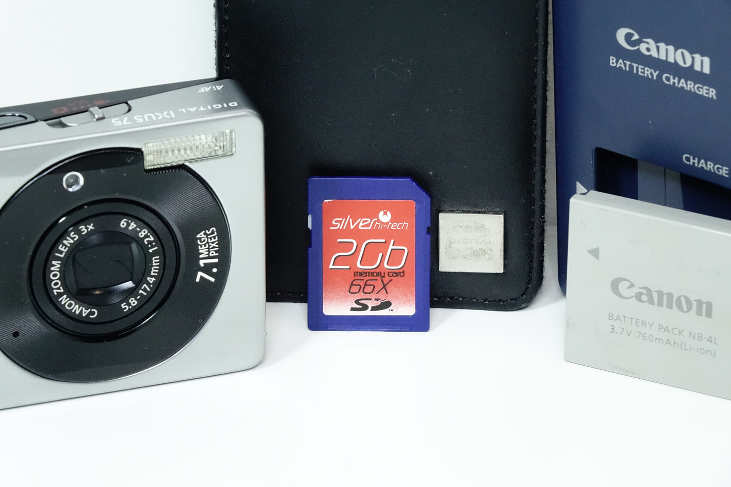 Canon DIGITAL IXUS 75 7.1MP Compatta + Custodia, SD 2GB - GARANZIA 12 MESI