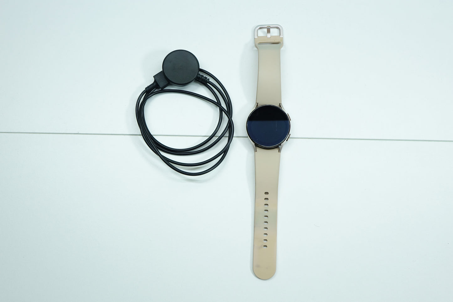 Samsung Galaxy Watch 4 SM-R860 40mm Gold GPS WiFi Bluetooth