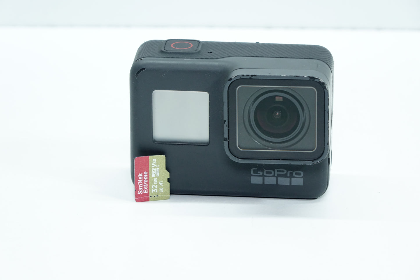 GoPro HERO5 Black Action Cam 4K 12MP + SD 32GB + Frame - Garanzia 12 mesi