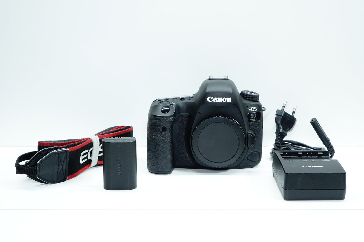Canon EOS 6D Mark II MK2 Corpo Nera Reflex 26,2MP 77K SCATTI - Garanzia 12 mesi