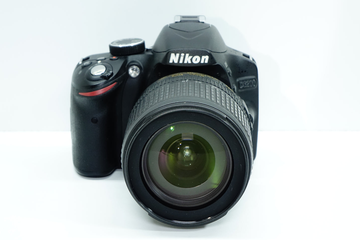 Nikon D3200 Obiettivo Nikkor DX 18-105mm G VR BORSA 5492 SCATTI - Garanzia 12 mesi