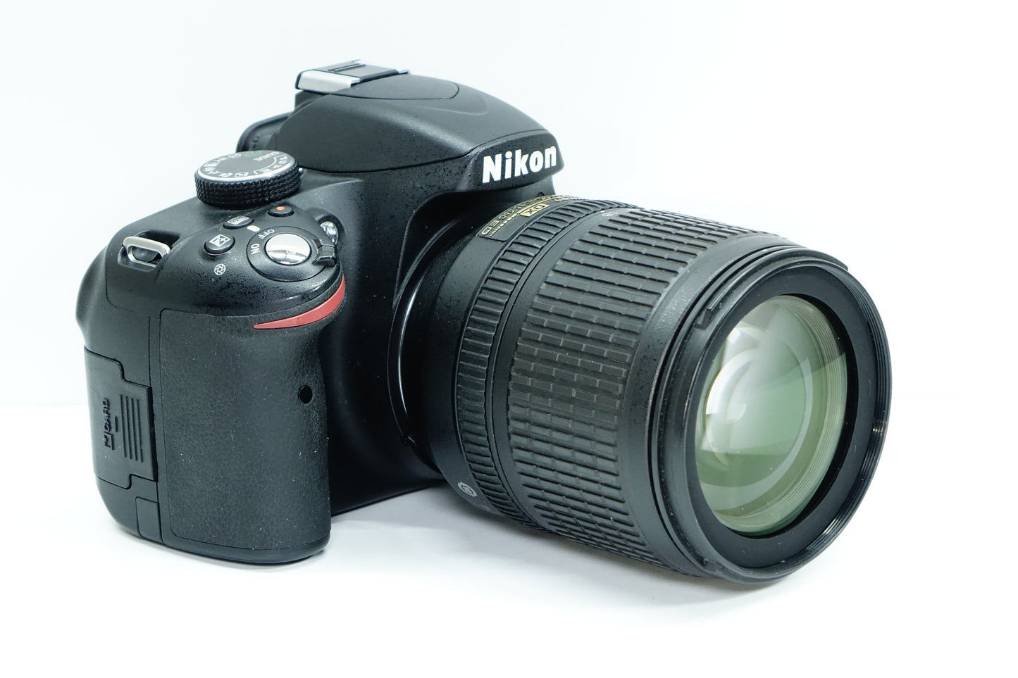 Nikon D3200 Obiettivo Nikkor DX 18-105mm G VR BORSA 5492 SCATTI - Garanzia 12 mesi