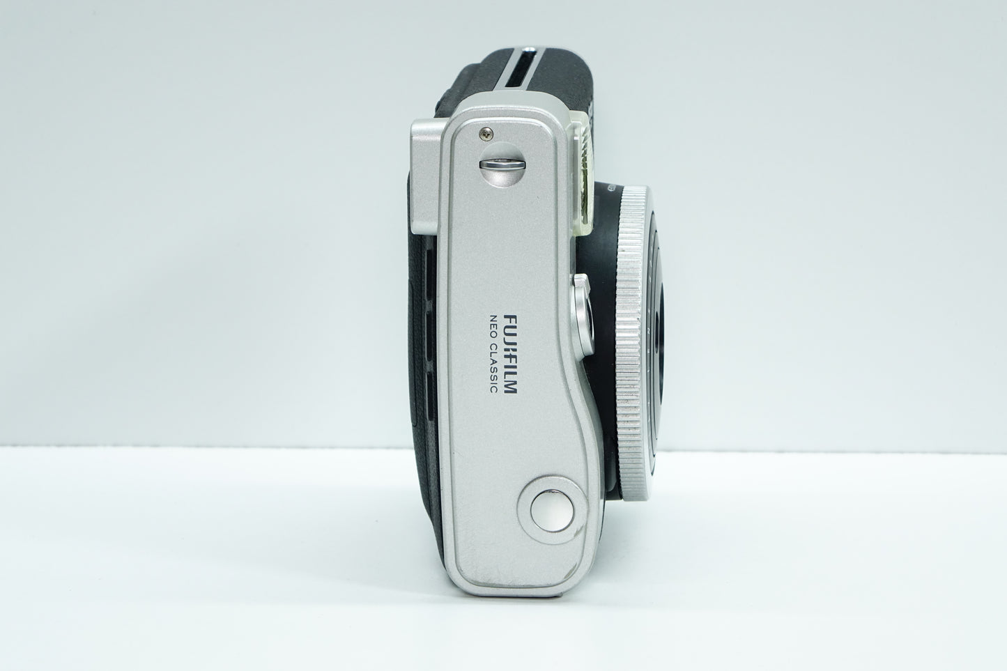 FUJIFILM Instax Mini 90 Neo Classic Nera/Argento Istantanea + Custodia - Garanzia 12 mesi