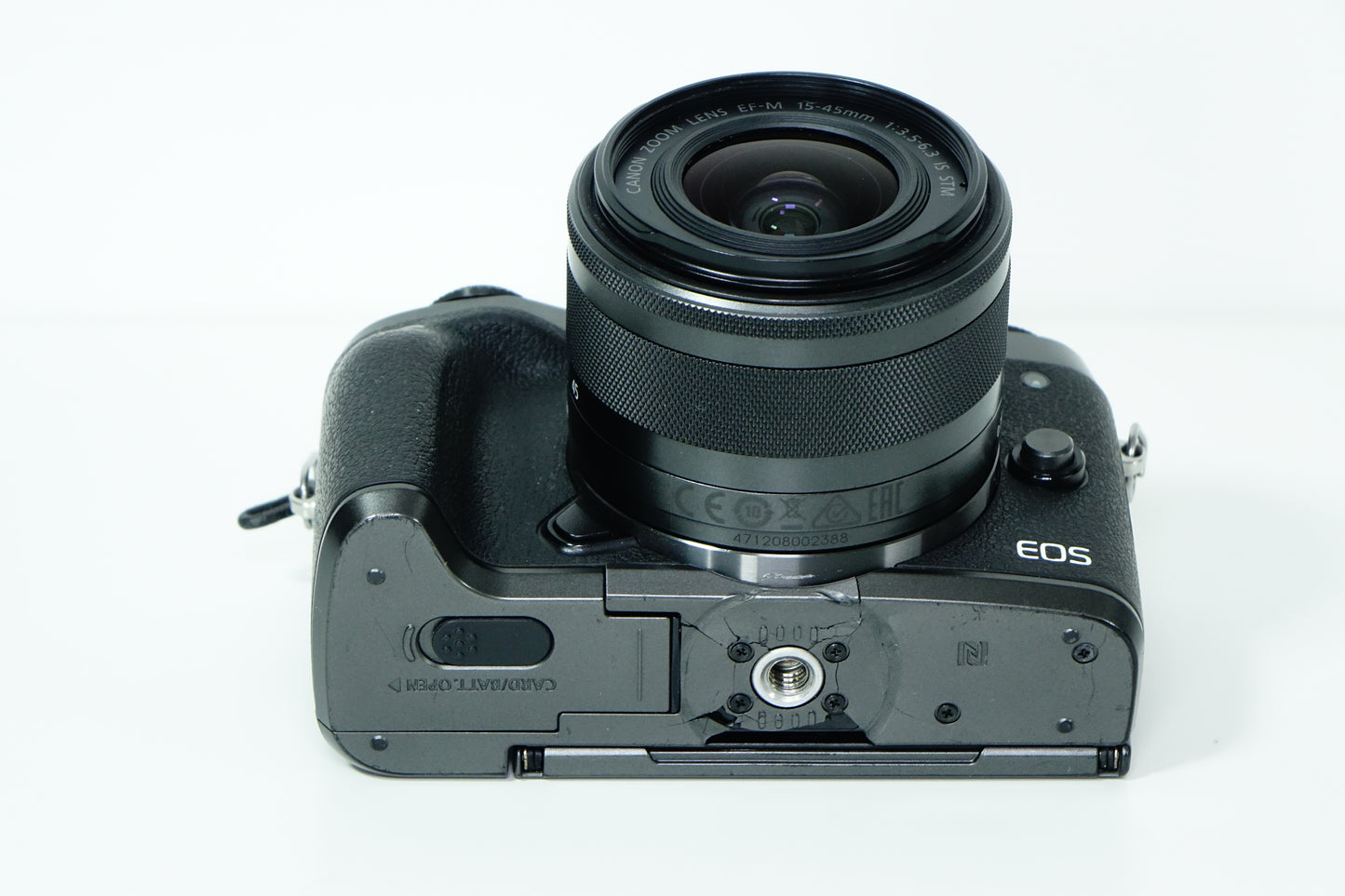 Canon EOS M5 24,2MP + Obiettivo EF-M 15-45mm IS STM + Borsa - Garanzia 12 mesi