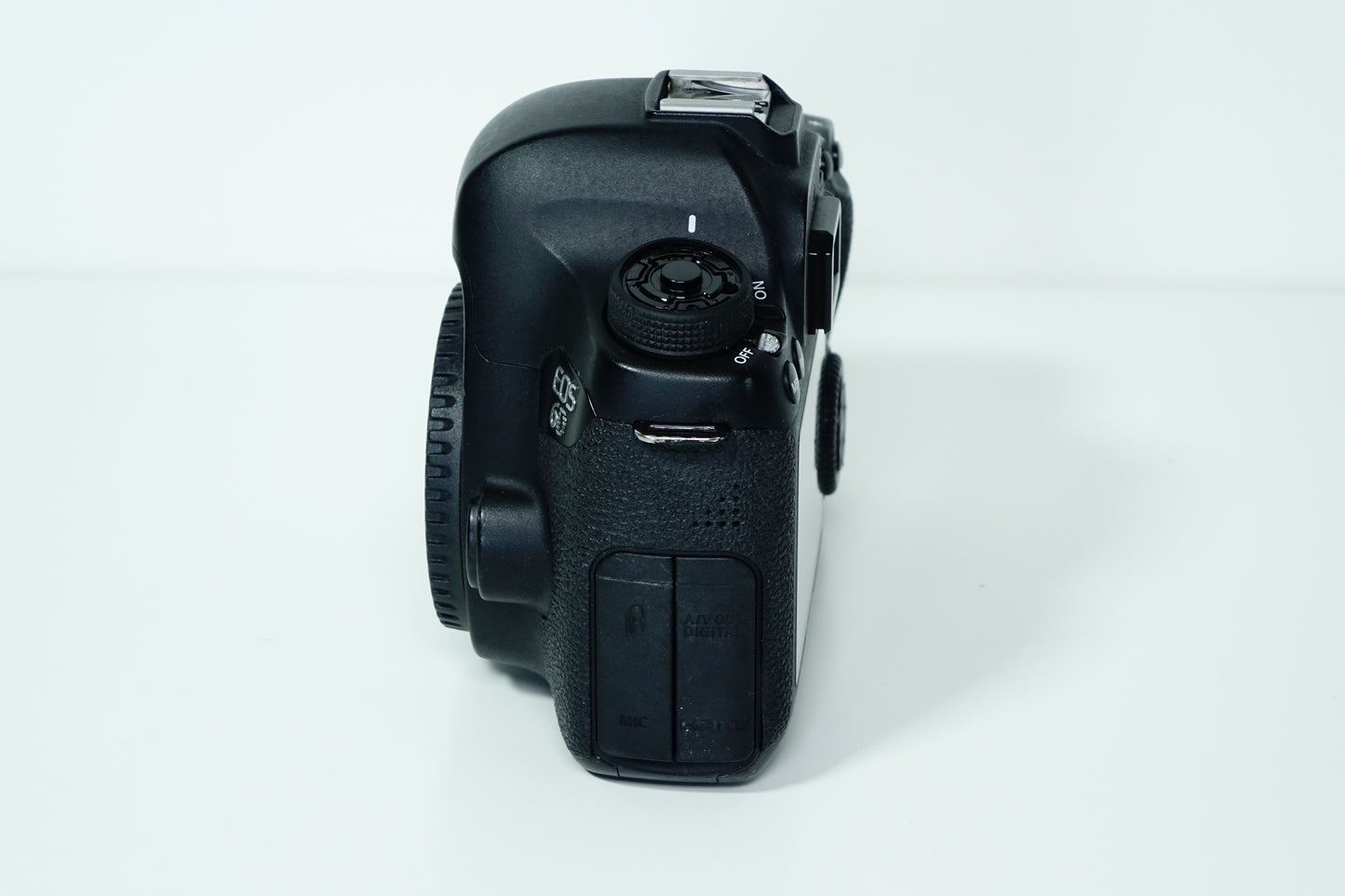 Canon EOS 6D MK1 Fotocamera Reflex Solo Corpo 92K SCATTI - Garanzia 12 mesi