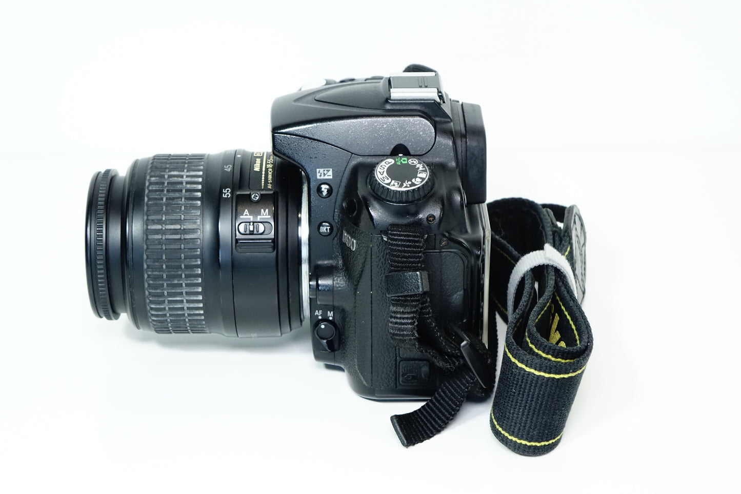 Nikon D90 Fotocamera Reflex Obiettivo 18-55mm G II 316K SCATTI - Garanzia 12 mesi