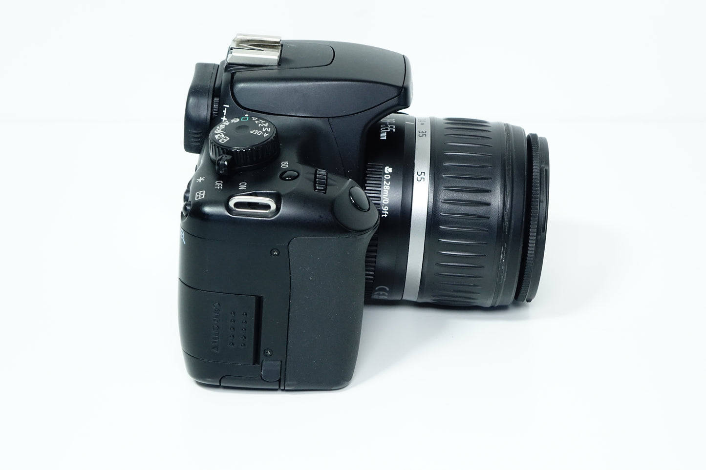 Canon EOS 1000D Reflex + Obiettivo EF-S 18-55mm II F/3,5-5,6 - Garanzia 12 mesi