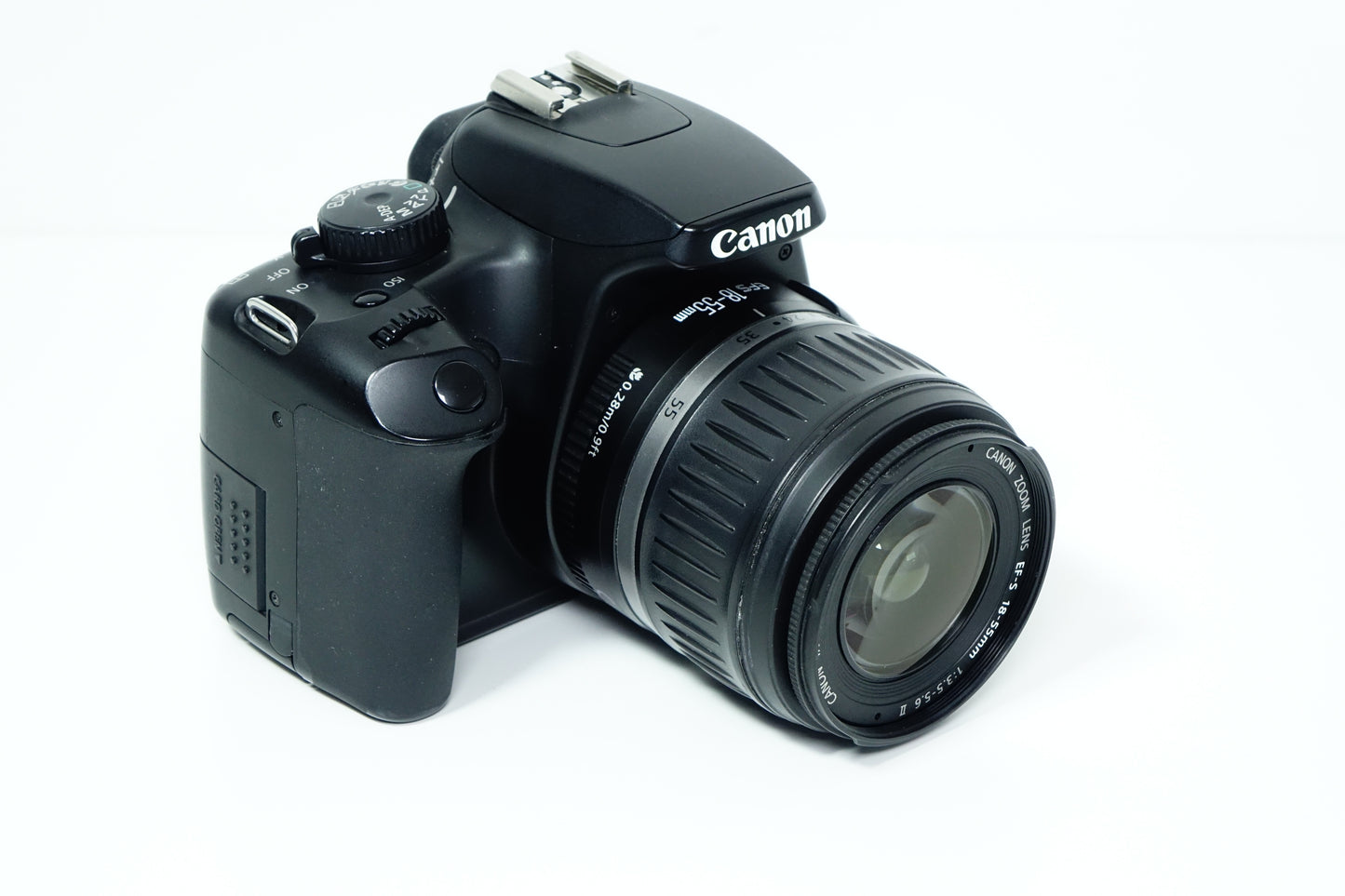 Canon EOS 1000D Reflex + Obiettivo EF-S 18-55mm II F/3,5-5,6 - Garanzia 12 mesi