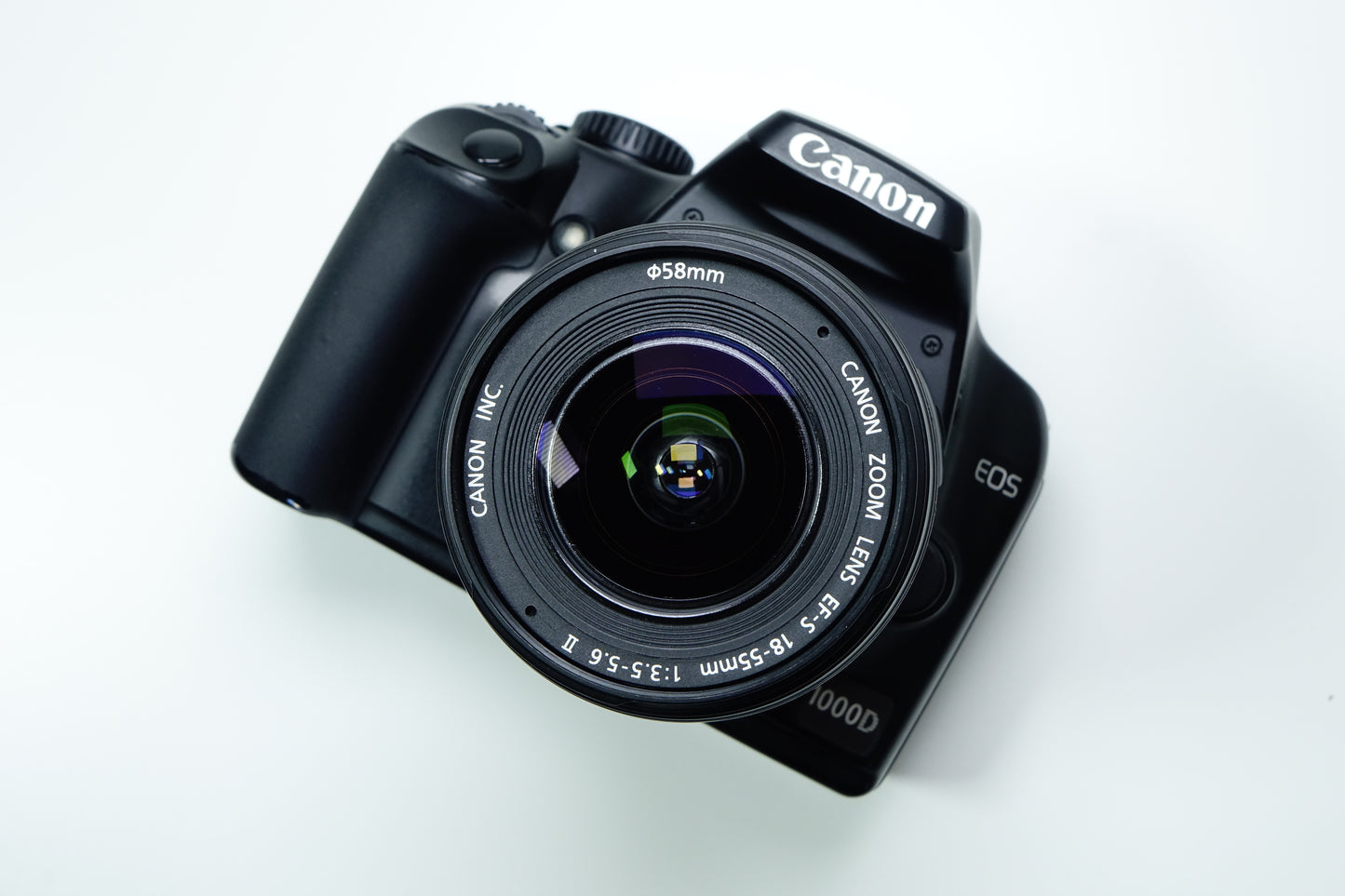Canon EOS 1000D Reflex + Obiettivo EF-S 18-55mm II F/3,5-5,6 - Garanzia 12 mesi