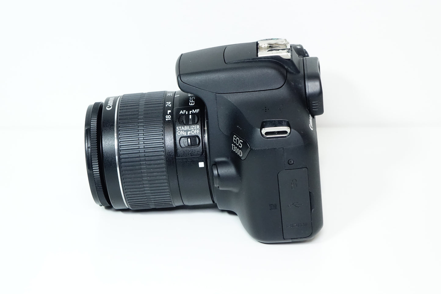 Canon EOS 1300D Obiettivo 18-55mm IS II + Borsa - 5181 SCATTI - Garanzia 12 mesi