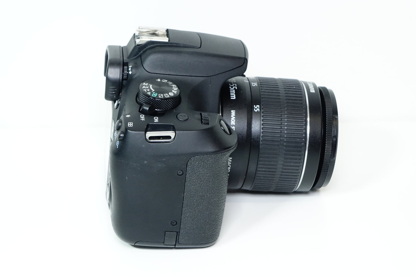 Canon EOS 1300D Obiettivo 18-55mm IS II + Borsa - 5181 SCATTI - Garanzia 12 mesi
