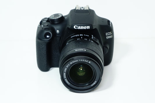 Canon EOS 1200D Obiettivo 18-55mm III + Borsa - Garanzia 12 mesi - 5286 SCATTI