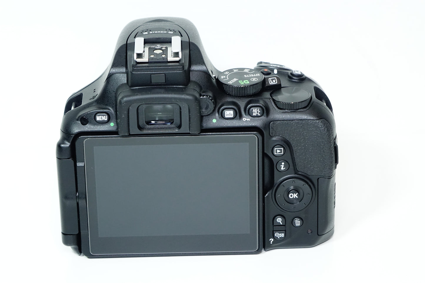 Nikon D5500 Corpo Reflex DSLR - 2481 SCATTI - Garanzia 12 mesi
