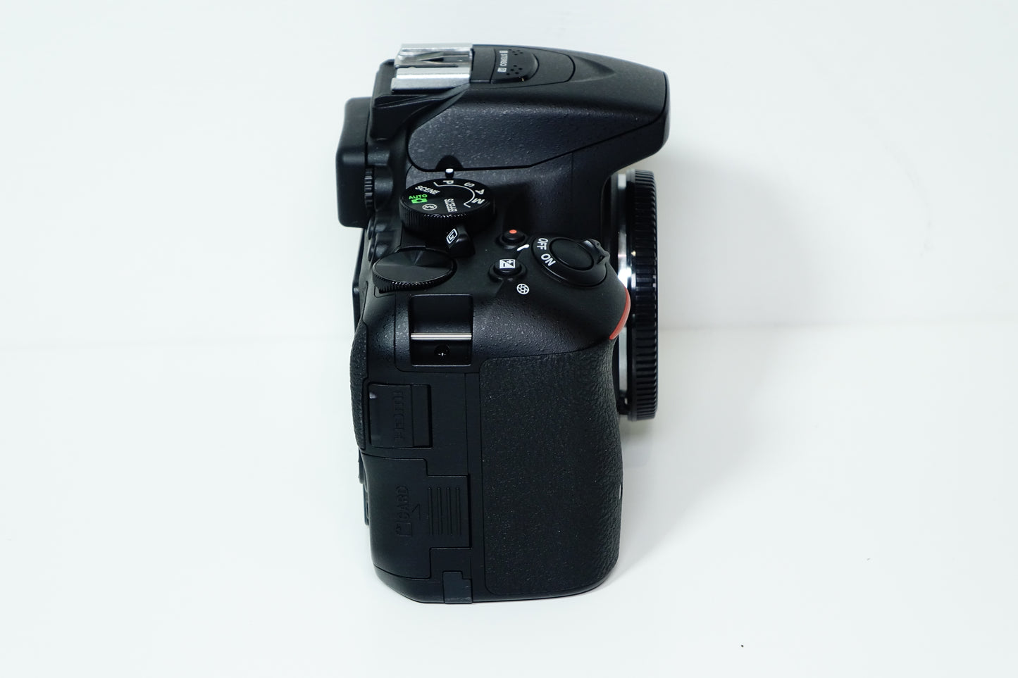 Nikon D5500 Corpo Reflex DSLR - 2481 SCATTI - Garanzia 12 mesi