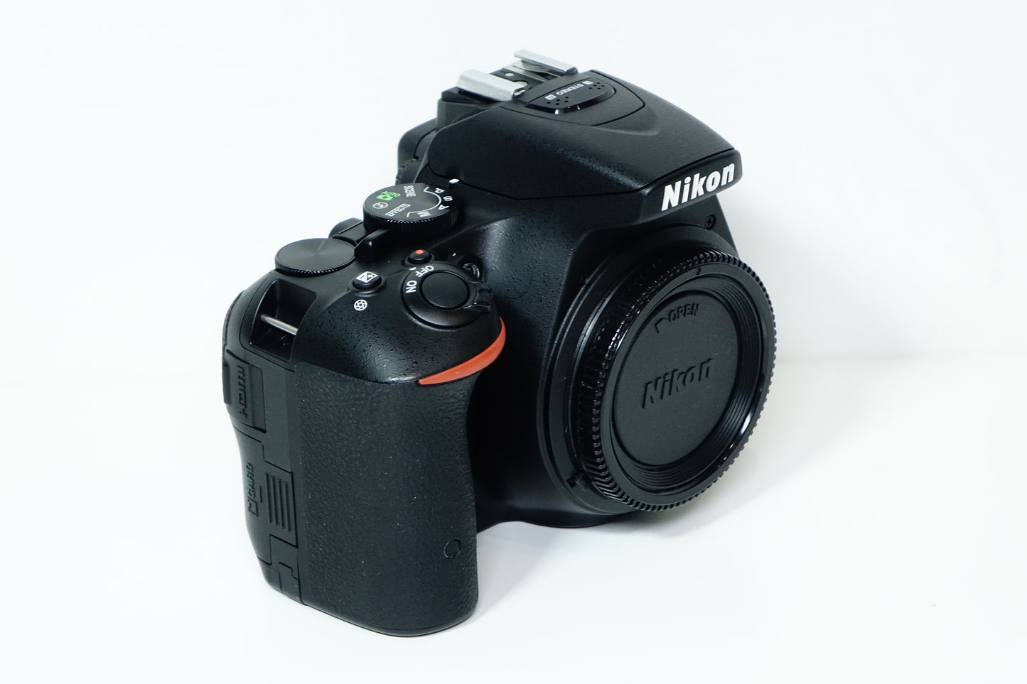 Nikon D5500 Corpo Reflex DSLR - 2481 SCATTI - Garanzia 12 mesi