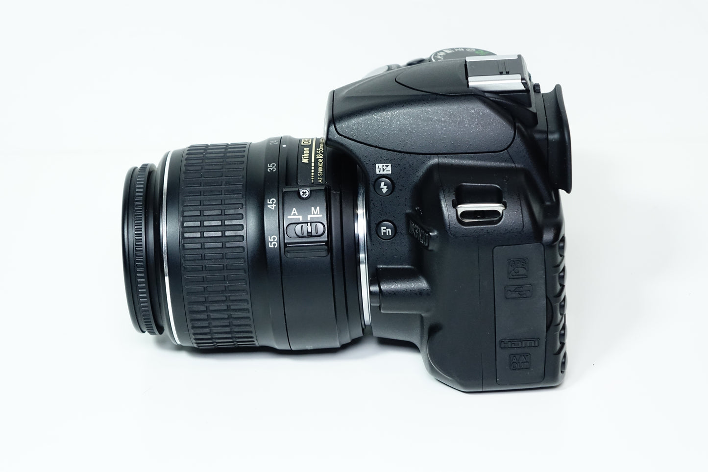 Nikon D3100 Obiettivo DX 18-55mm ED G II - BORSA 6415 SCATTI - Garanzia 12 mesi