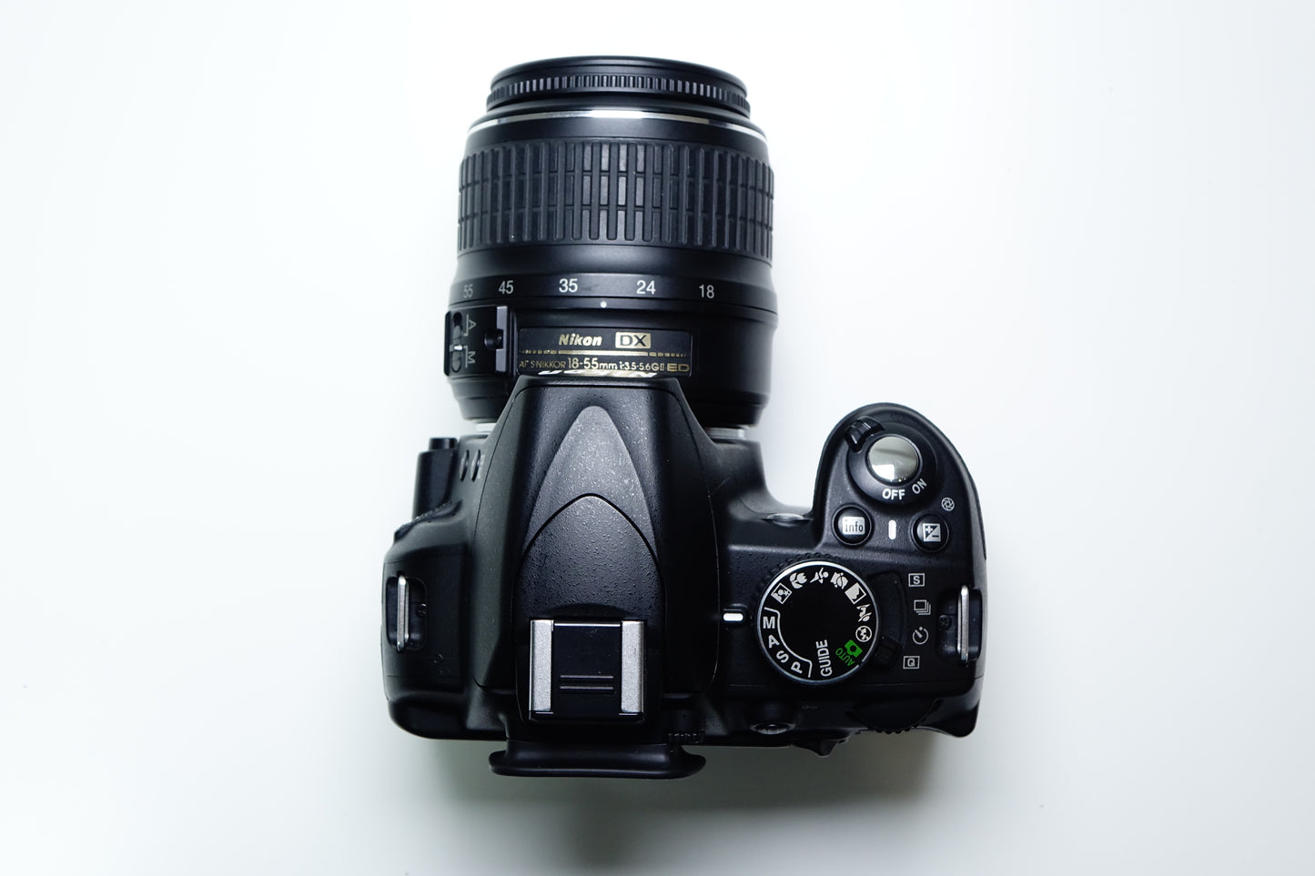 Nikon D3100 Obiettivo DX 18-55mm ED G II - BORSA 6415 SCATTI - Garanzia 12 mesi