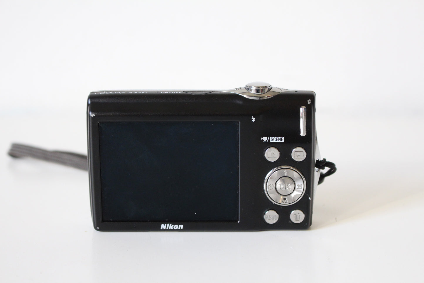 Nikon Coolpix S3000 NERA - Fotocamera Digitale Compatta - 12 MP 4X CCD